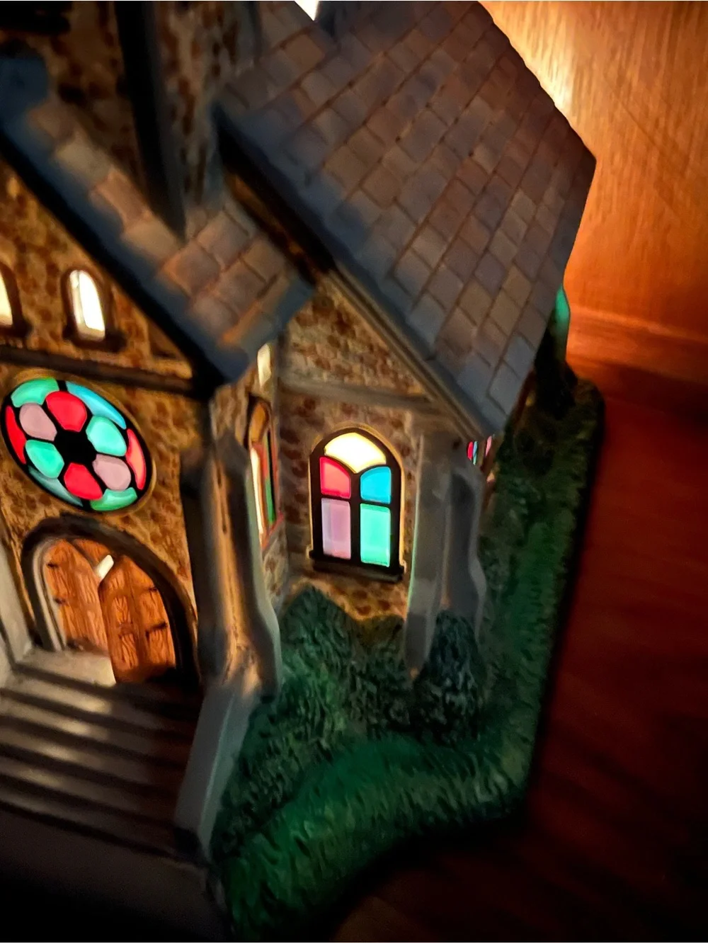 Party Lite Olde world village  Church candle holder